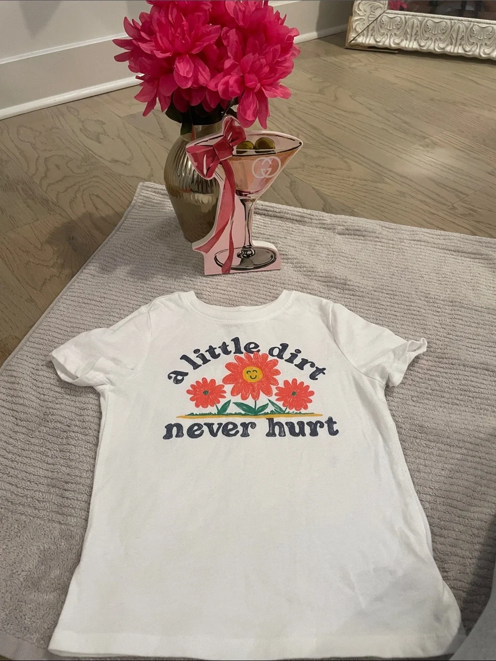 Old Navy White Short-Sleeve Tee with Floral Graphic